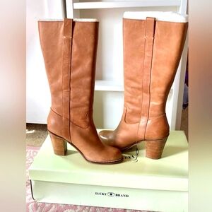 Lucky Brand sz 9.5 leather boots